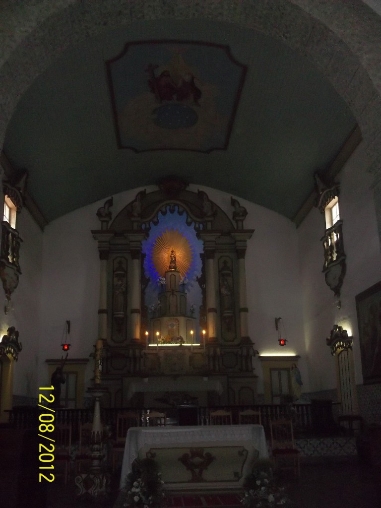 Foto: INTERIOR IGLESIA - Ilhabela, Brasil