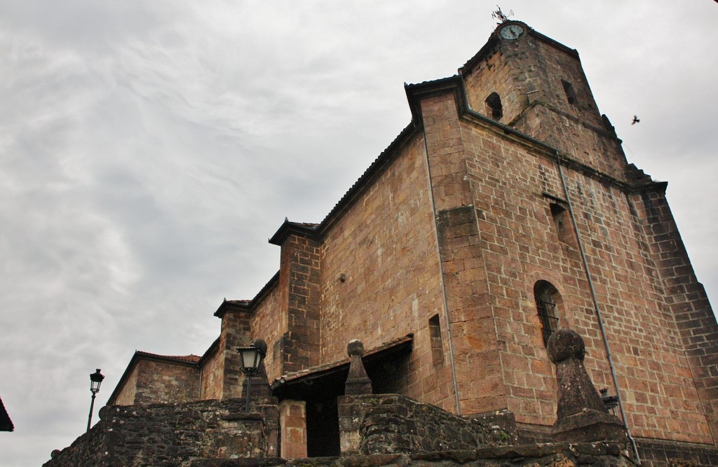 Foto: Iglesia de la Asunción - Etxalar (Navarra), España