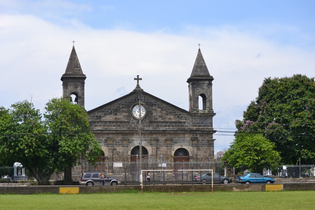 Foto: Iglesia De San Joaquin De Flores - San Joaquin De Flores (Heredia), Costa Rica