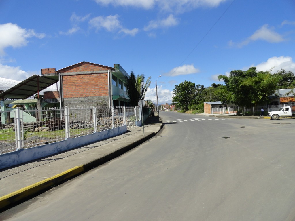 Foto: Calles - Sucua (Macas) (Morona-Santiago), Ecuador