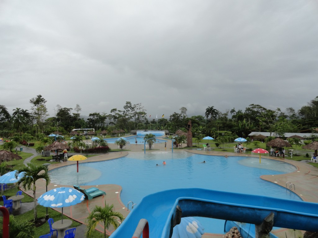 Foto: Complejo - Sucua (Morona-Santiago), Ecuador