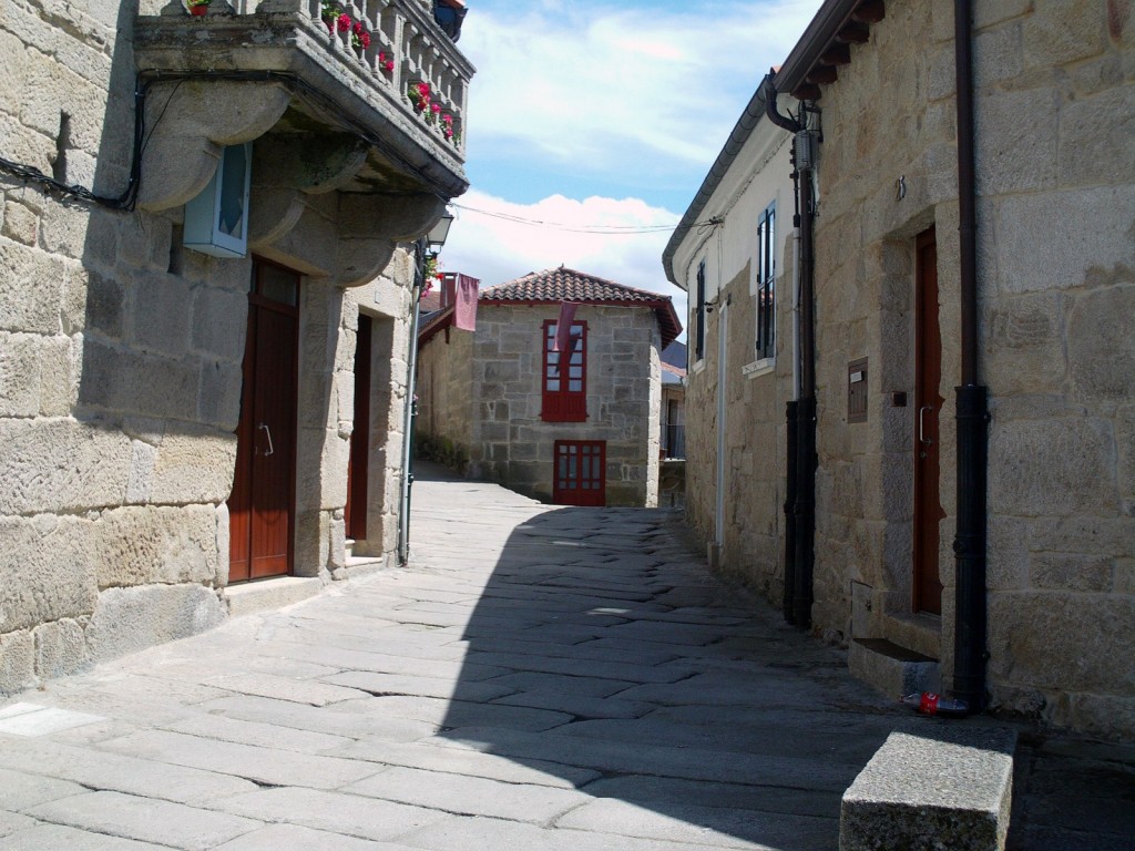 Foto: Callejuela - Allariz (Ourense), España
