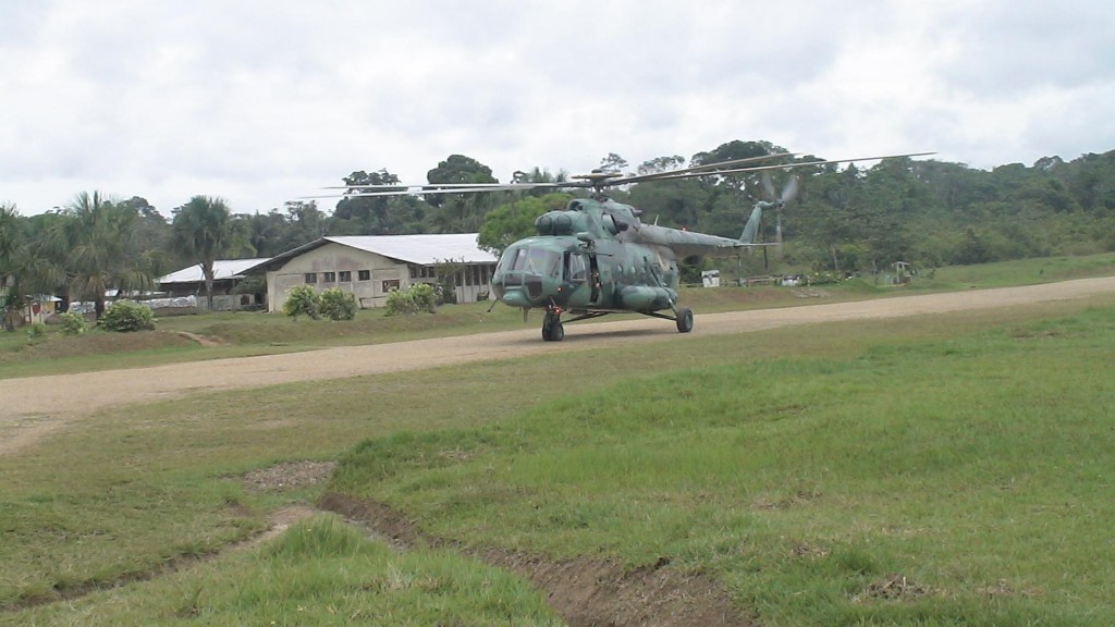 Foto: Elicoptero - Lorocachi (Pastaza), Ecuador