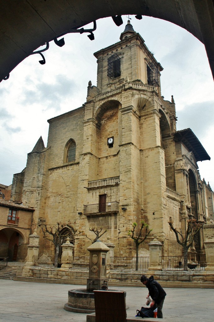 Foto: Iglesia de Santa María - Viana (Navarra), España