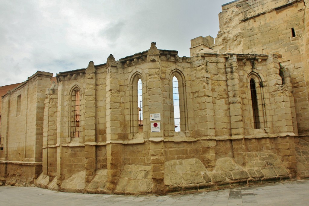 Foto: Igesia de San Pedro - Viana (Navarra), España