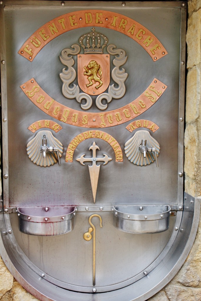 Foto: Fuente de vino - Ayegui (Navarra), España