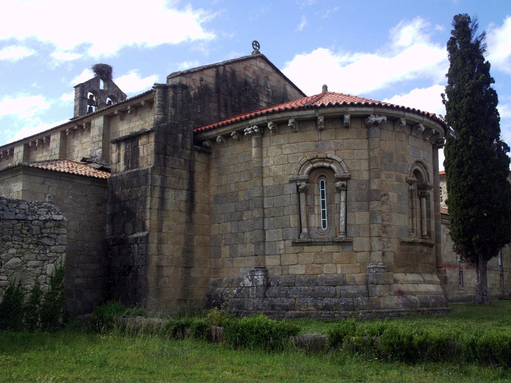 Foto: Monasterio De Ferreira De Panton - Lugo (Galicia), España