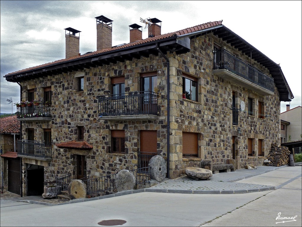 Foto: 120609-033 MOLINOS DE DUERO - Molinos De Duero (Soria), España