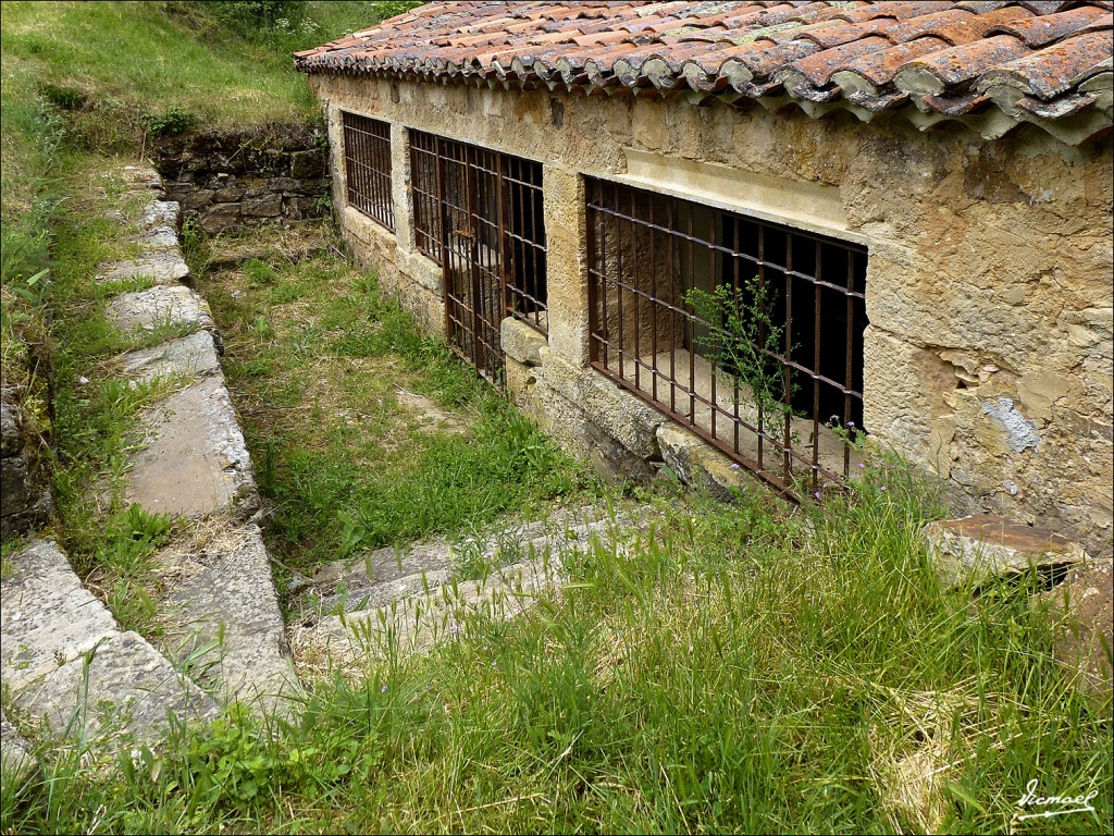 Foto: 120609-057 MOLINOS DE DUERO - Molinos De Duero (Soria), España