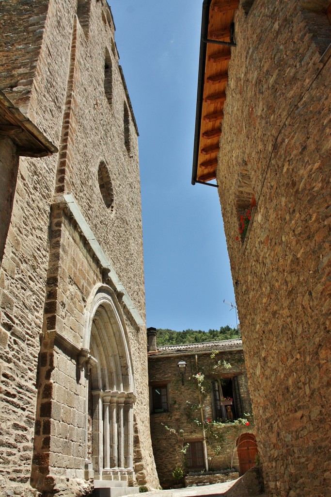 Foto: Vista del pueblo - Castellbò (Lleida), España