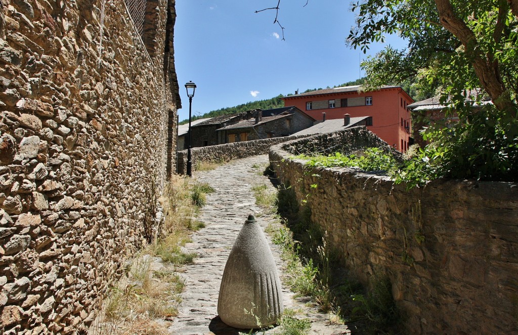 Foto: Puente medieval - Castellbò (Lleida), España