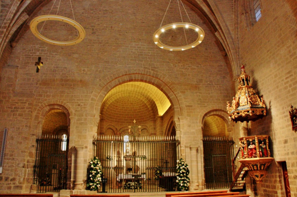 Foto: Iglesia fortaleza de Santa María - Ujué (Navarra), España