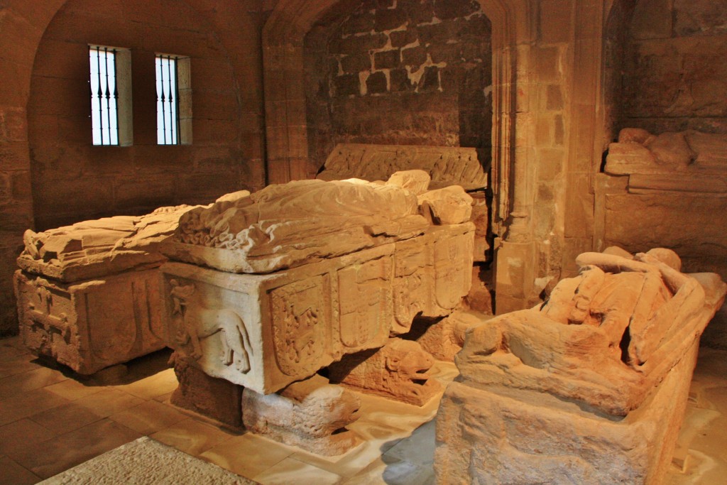 Foto: Claustro del monasterio de Santa María la Real - Nájera (La Rioja), España