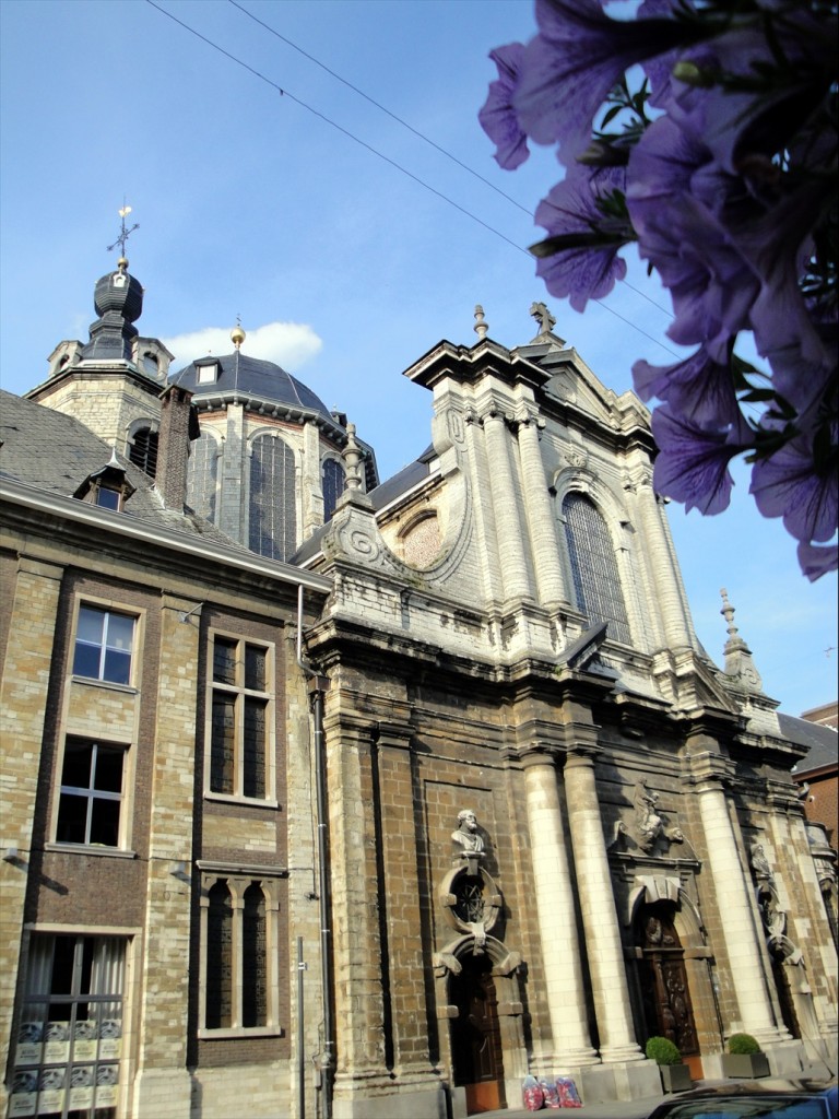 Foto: Onze-Lieve-Vrouw van Hanswijk - Mechelen (Flanders), Bélgica