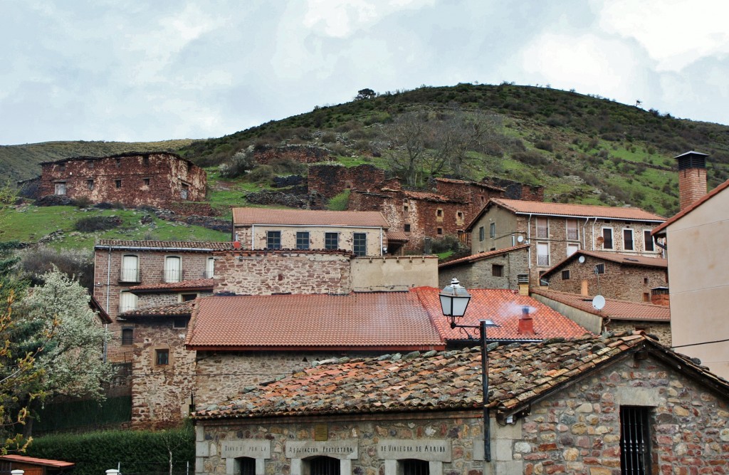 Foto: Vista del pueblo - Viniegra de Arriba (La Rioja), España