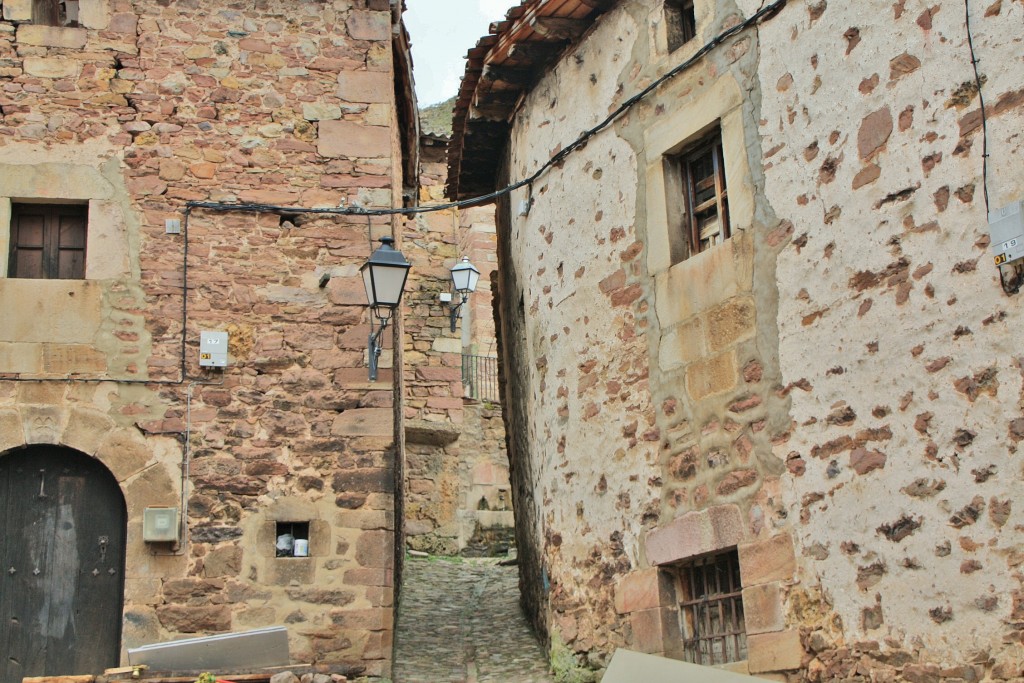 Foto: Vista del pueblo - Viniegra de Arriba (La Rioja), España