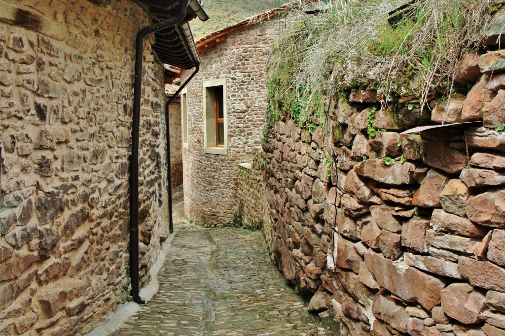 Foto: Vista del pueblo - Viniegra de Arriba (La Rioja), España