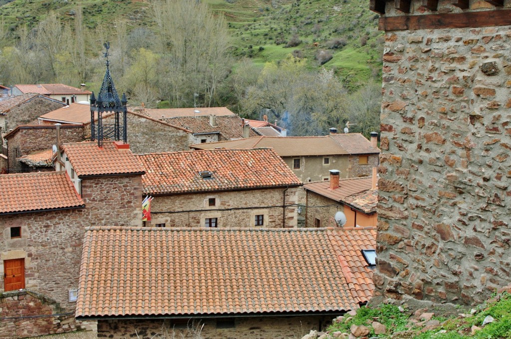 Foto: Vista del pueblo - Viniegra de Arriba (La Rioja), España