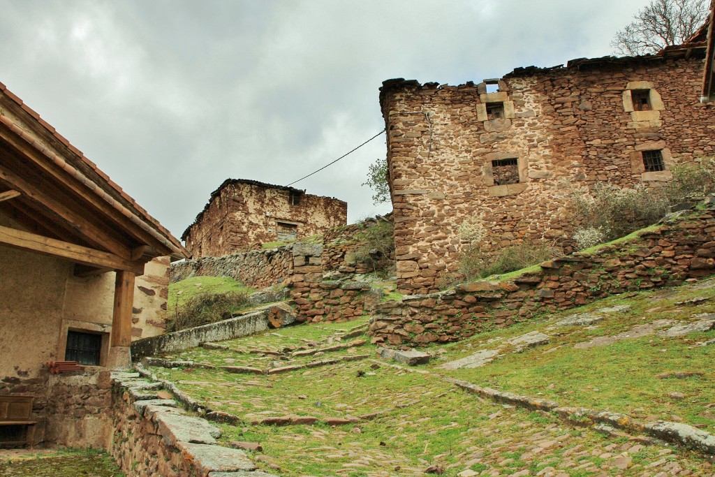 Foto: Vista del pueblo - Viniegra de Arriba (La Rioja), España