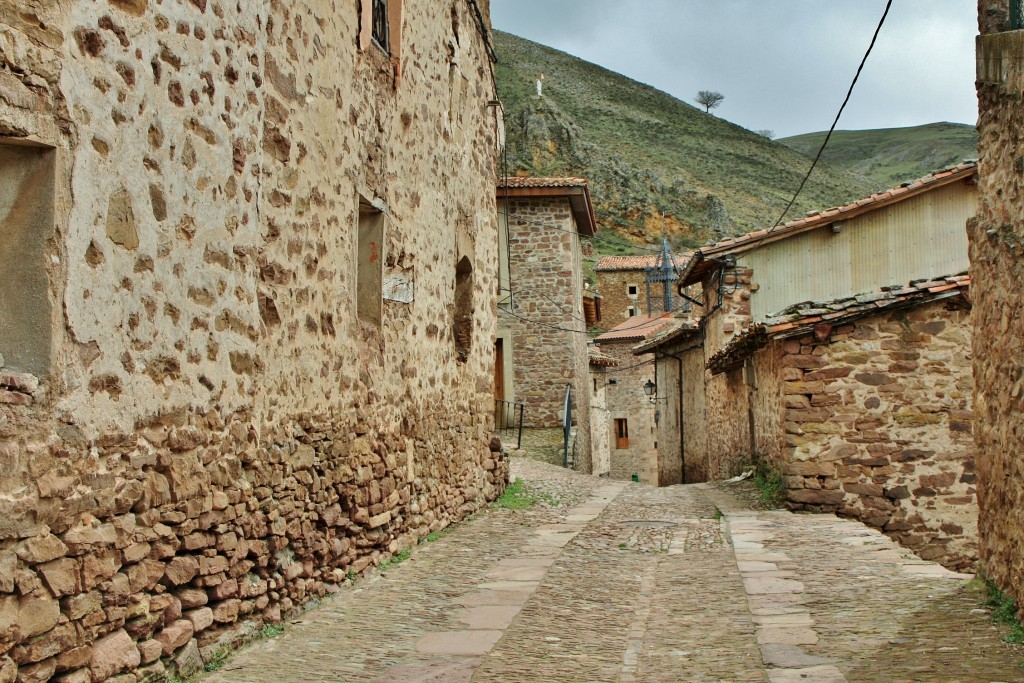 Foto: Vista del pueblo - Viniegra de Arriba (La Rioja), España