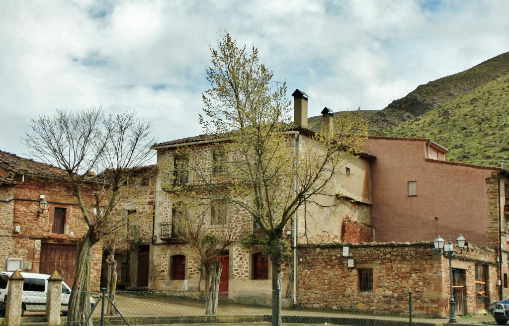 Foto: Vista del pueblo - Ventrosa (La Rioja), España