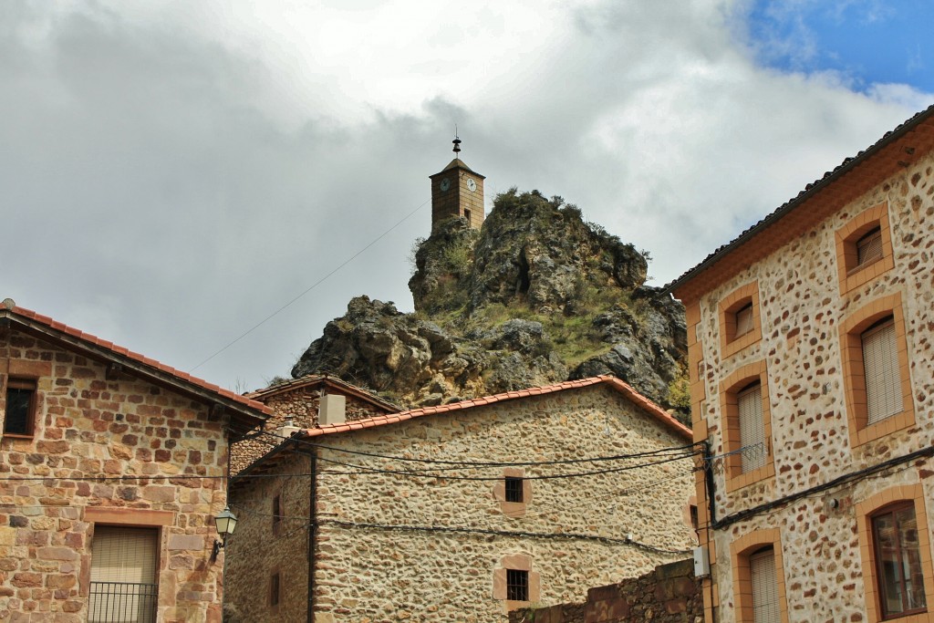 Foto: Vista del pueblo - Ventrosa (La Rioja), España