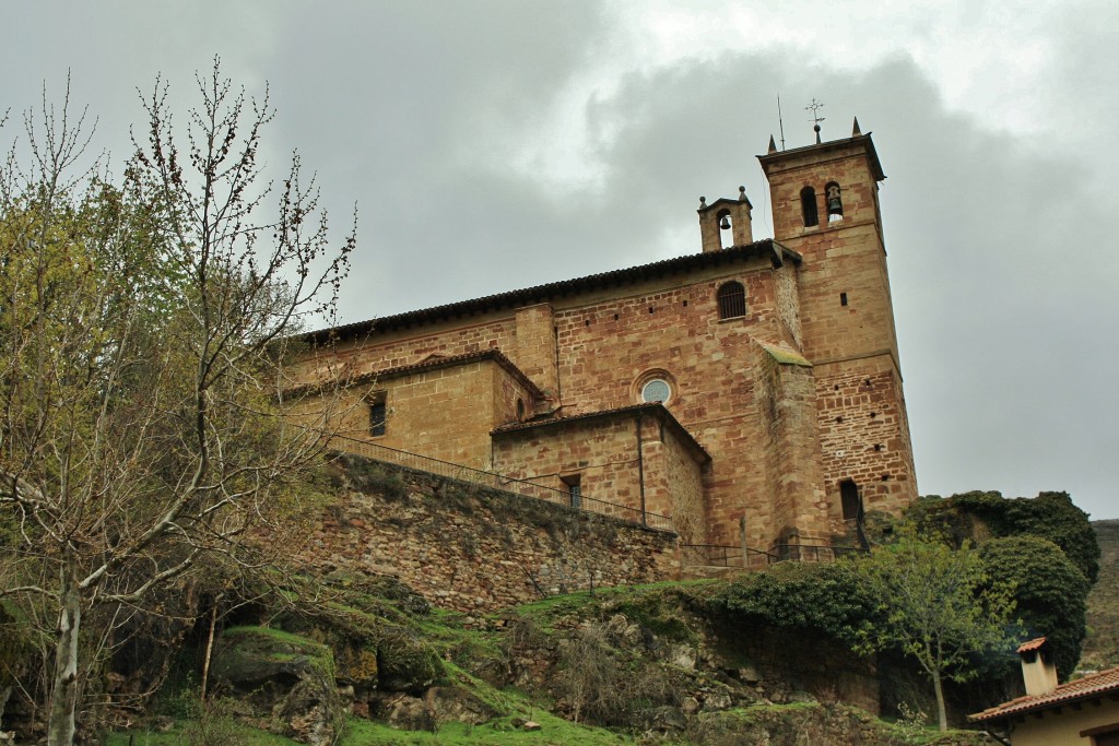 Foto: Iglesia de San Pedro y San Pablo - Ventrosa (La Rioja), España