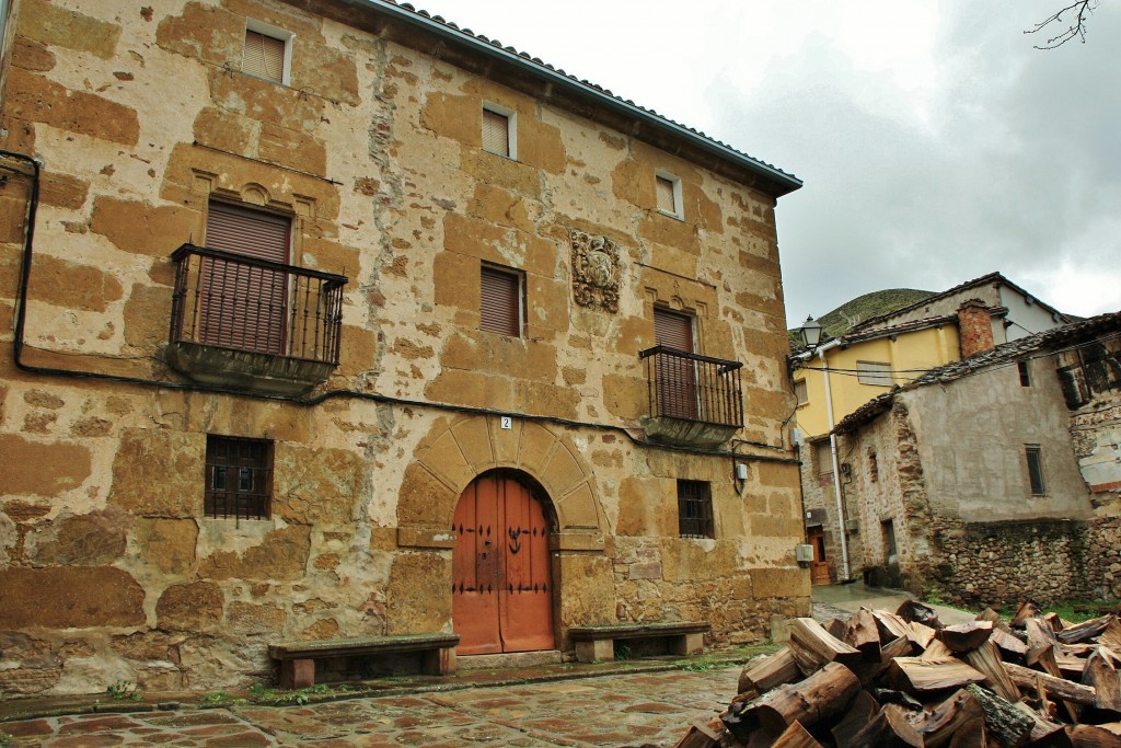 Foto: Vista del pueblo - Ventrosa (La Rioja), España