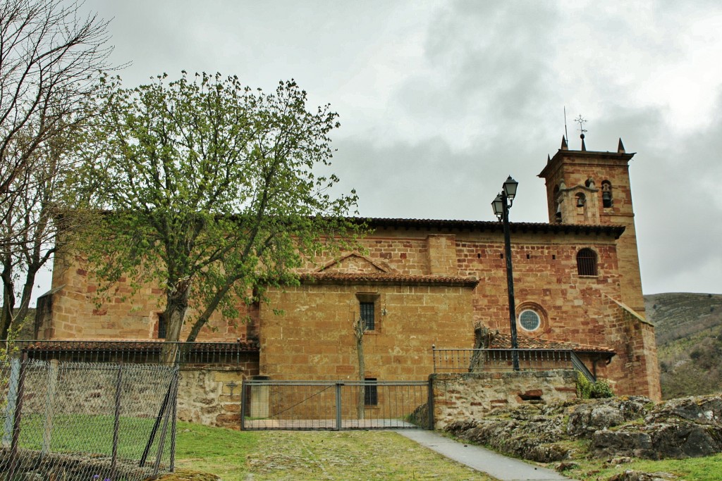 Foto: Iglesia de San Pedro y San Pablo - Ventrosa (La Rioja), España