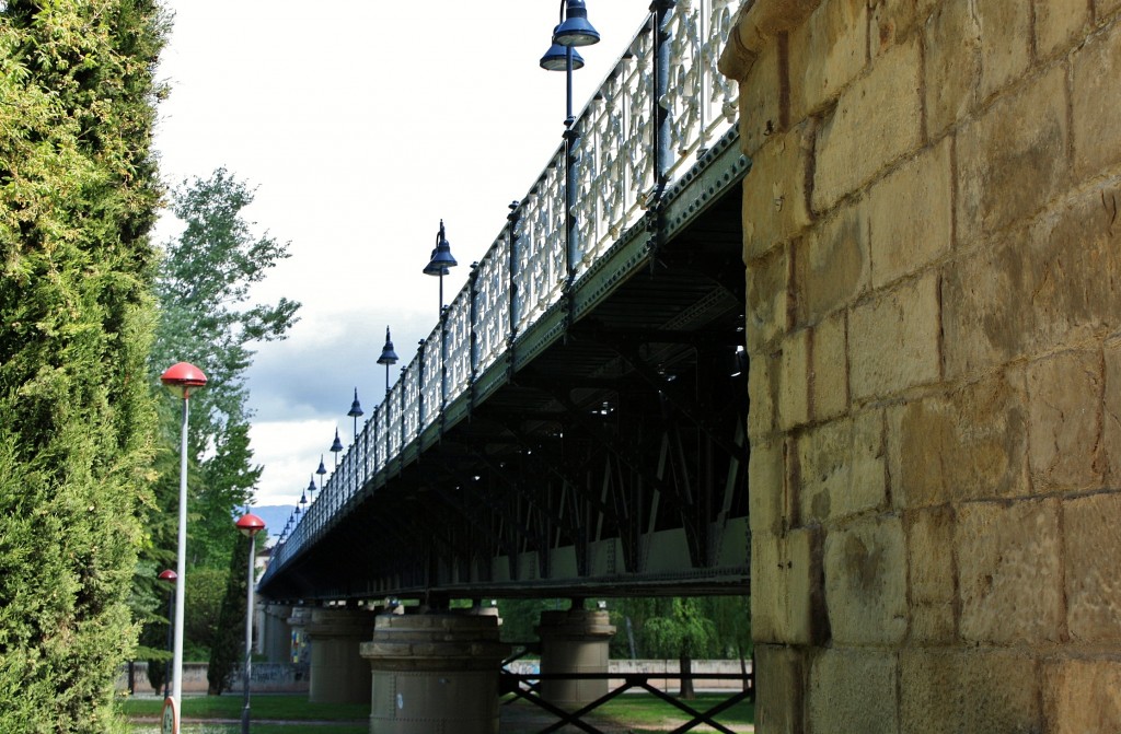 Foto: Puente de Hierro - Logroño (La Rioja), España
