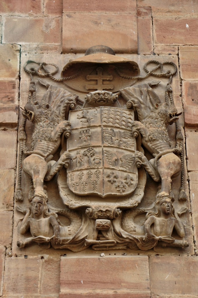 Foto: Escudo - Ezcaray (La Rioja), España