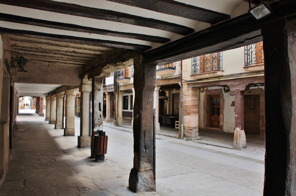 Foto: Centro histórico - Ezcaray (La Rioja), España