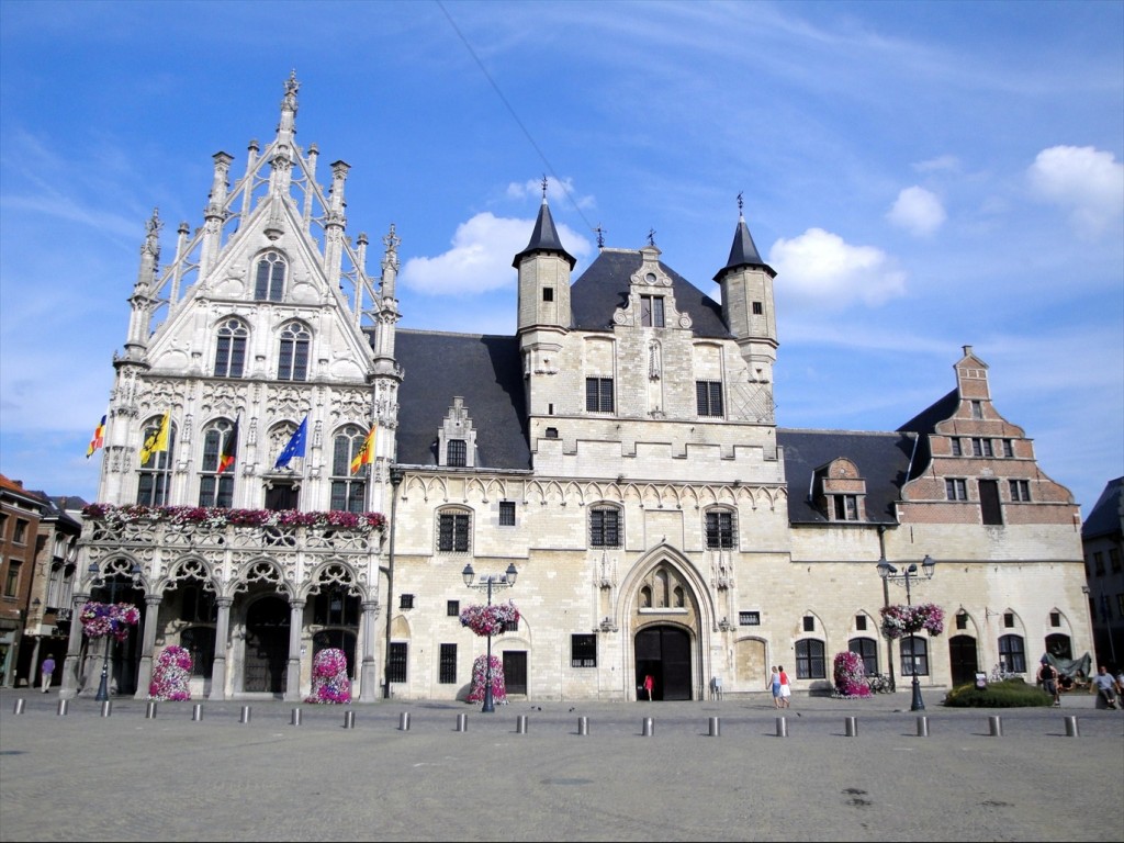 Foto: Stadhuis van Mechelen - Mechelen (Flanders), Bélgica