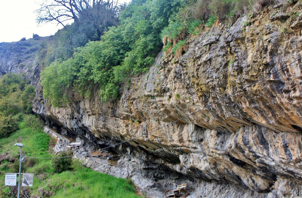 Foto: Ladera de la montaña - Burgui (Navarra), España