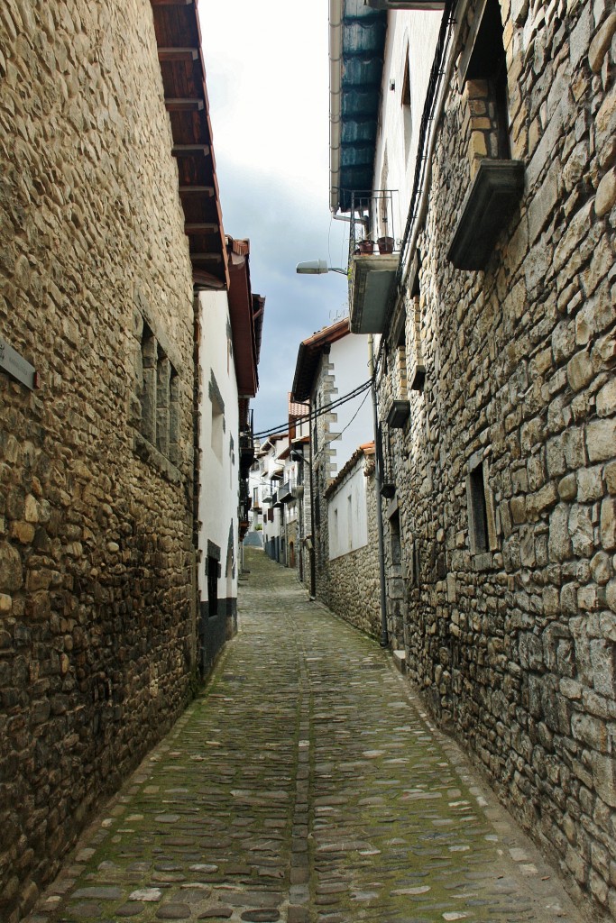 Foto: Centro histórico - Burgui (Navarra), España