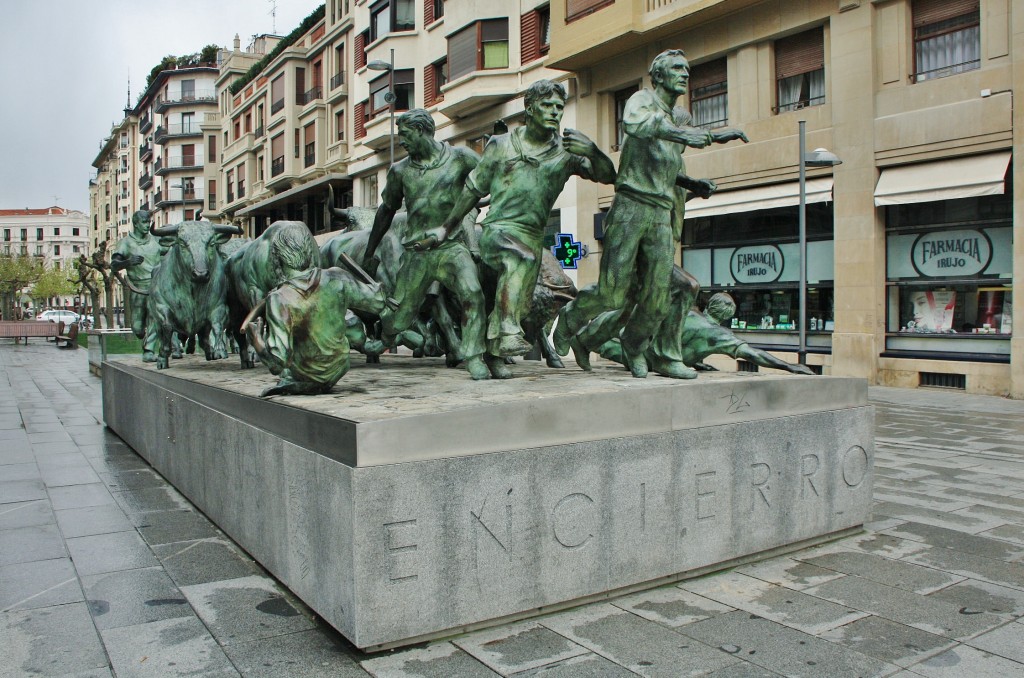 Foto: Monumento al encierro - Pamplona (Navarra), España