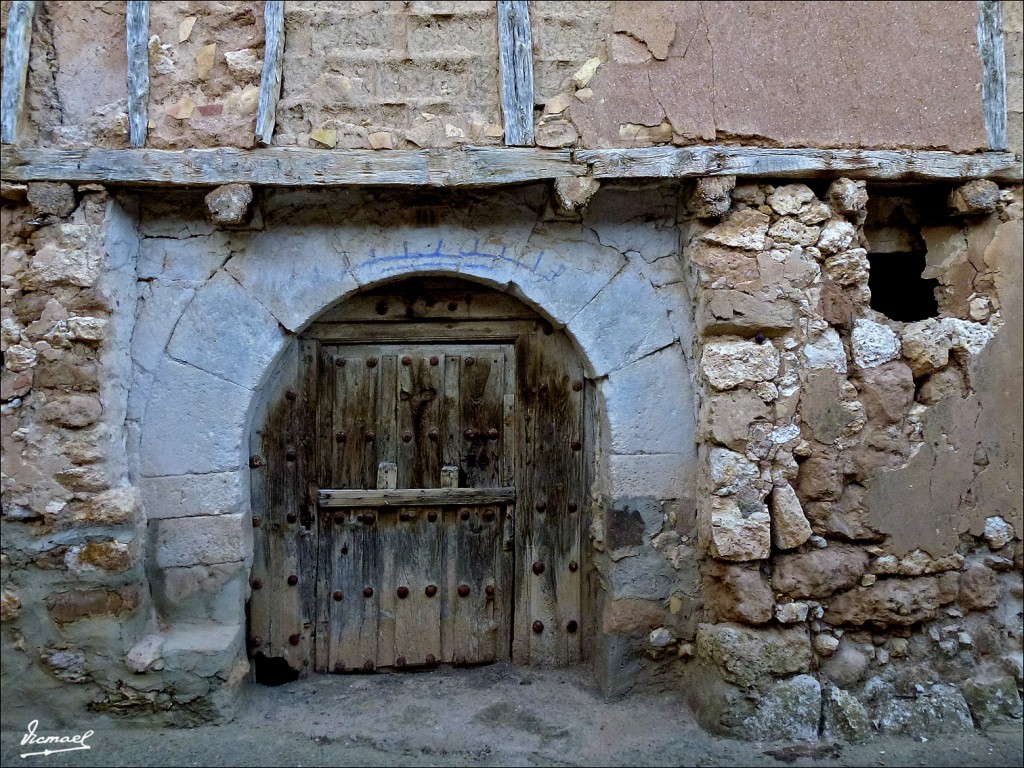 Foto: 120604-20 ALMALUEZ - Almaluez (Soria), España