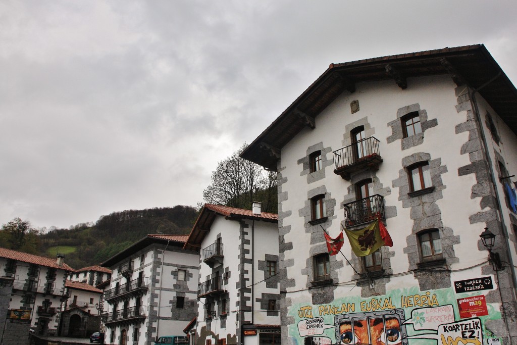 Foto: Vista del pueblo - Leitza (Navarra), España