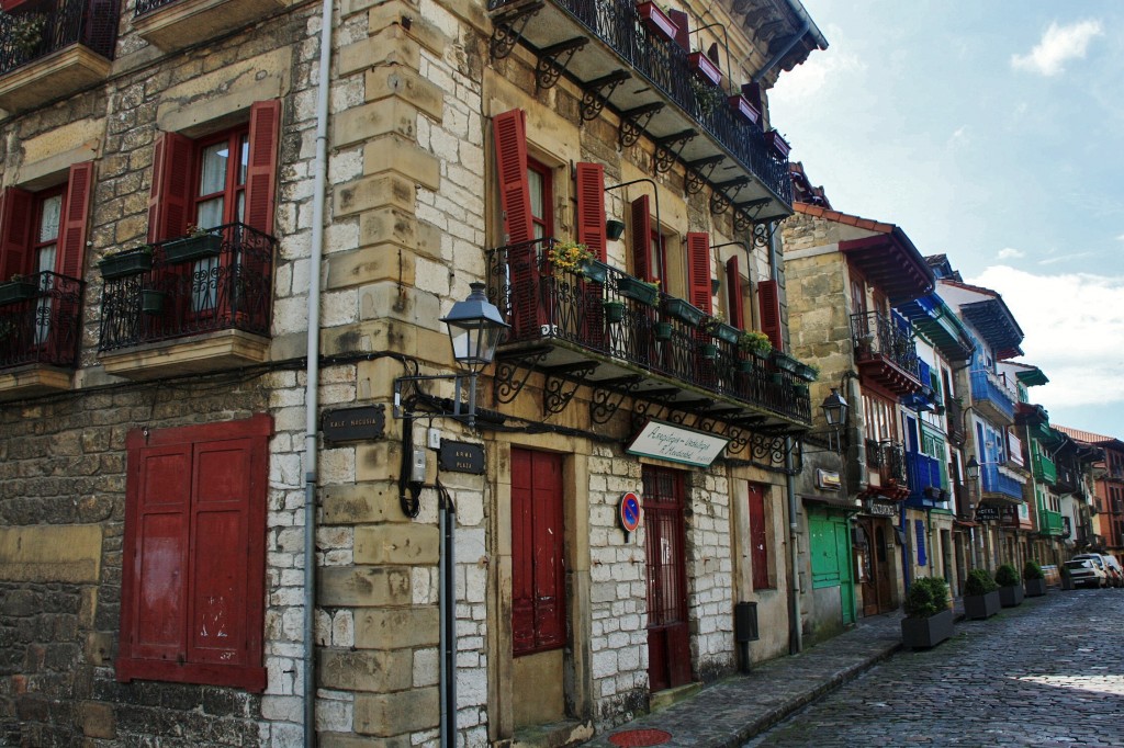 Foto: Calle Mayor - Hondarribia (Gipuzkoa), España