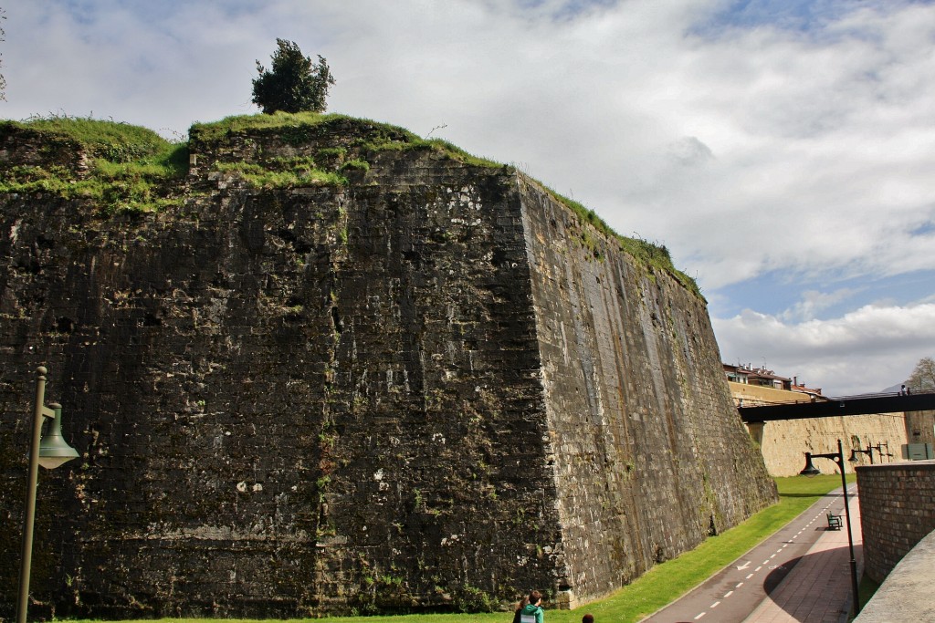 Foto: Murallas - Hondarribia (Gipuzkoa), España