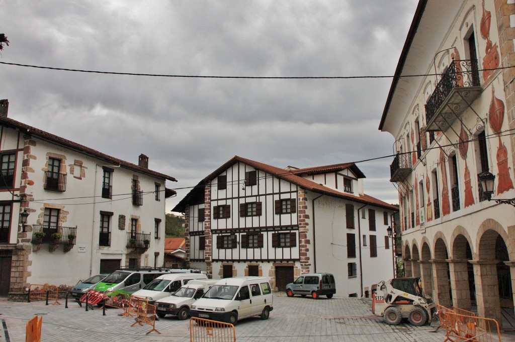 Foto: Vista del pueblo - Bera (Navarra), España