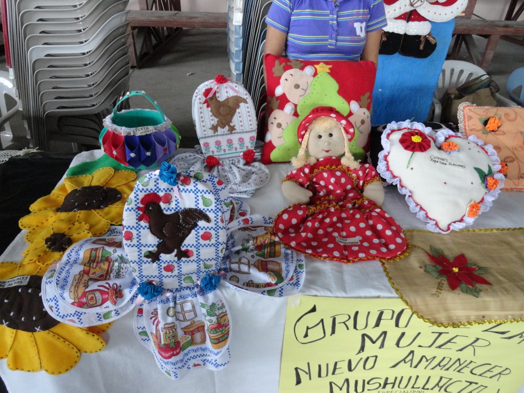 Foto: Artesanía - Simón Bolívar (Mushullacta) (Pastaza), Ecuador