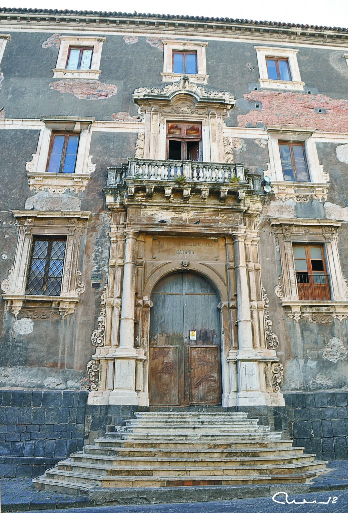 Foto: Antiguo Hospicio - Catania, Italia