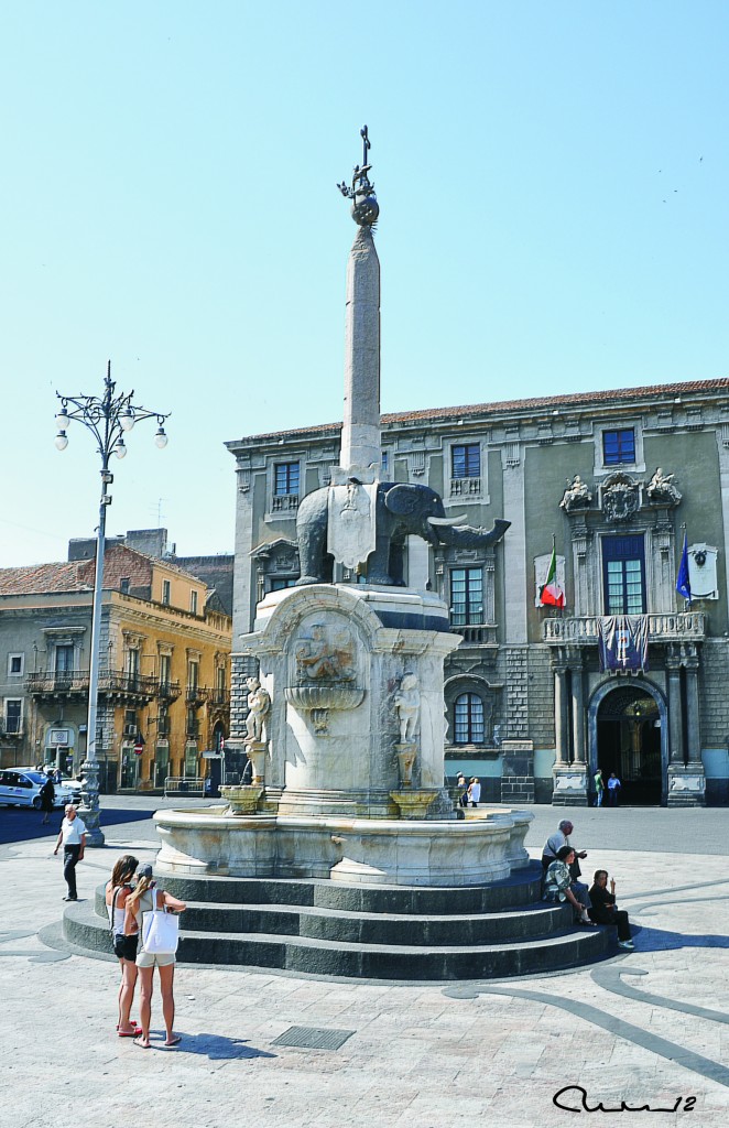 Foto: Fuente del Elefante - Catania, Italia