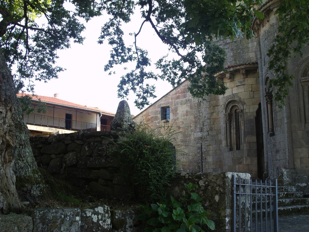 Foto: PATIO UGLESIA - Santa Mariña das Aguas Santas (Ourense), España