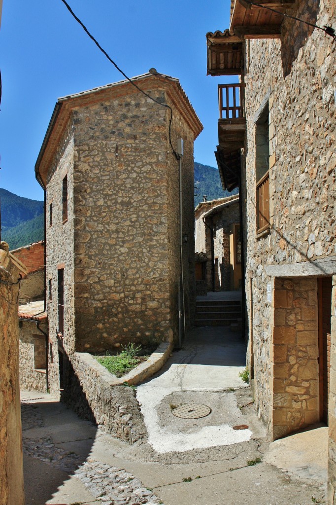 Foto: Vista del pueblo - Tuixent (Lleida), España