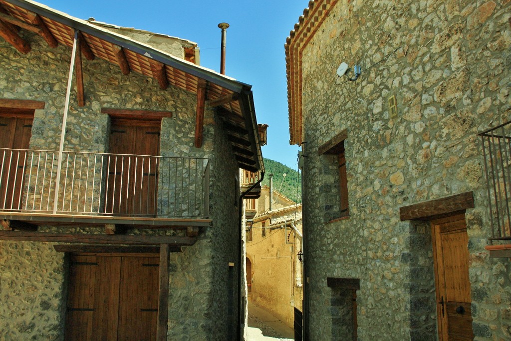 Foto: Vista del pueblo - Tuixent (Lleida), España