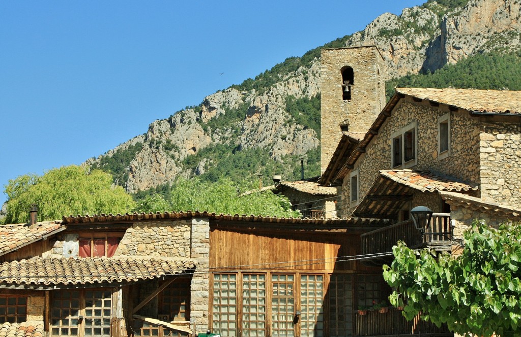 Foto: Vista del pueblo - Tuixent (Lleida), España