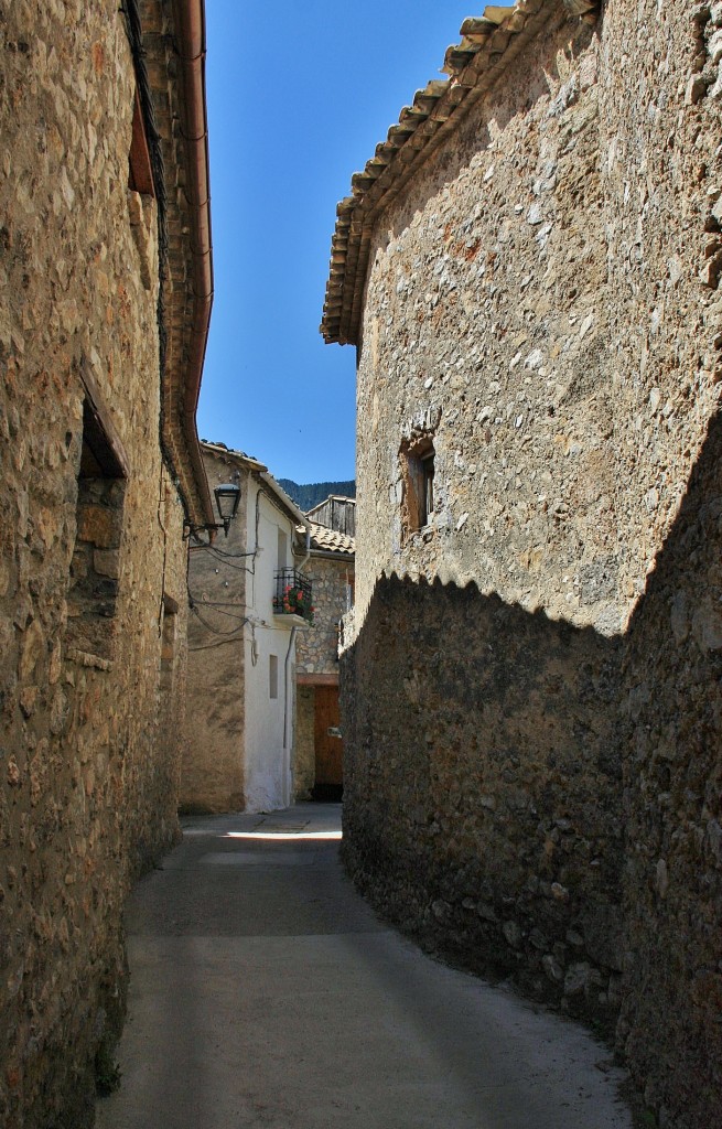 Foto: Vista del pueblo - Tuixent (Lleida), España