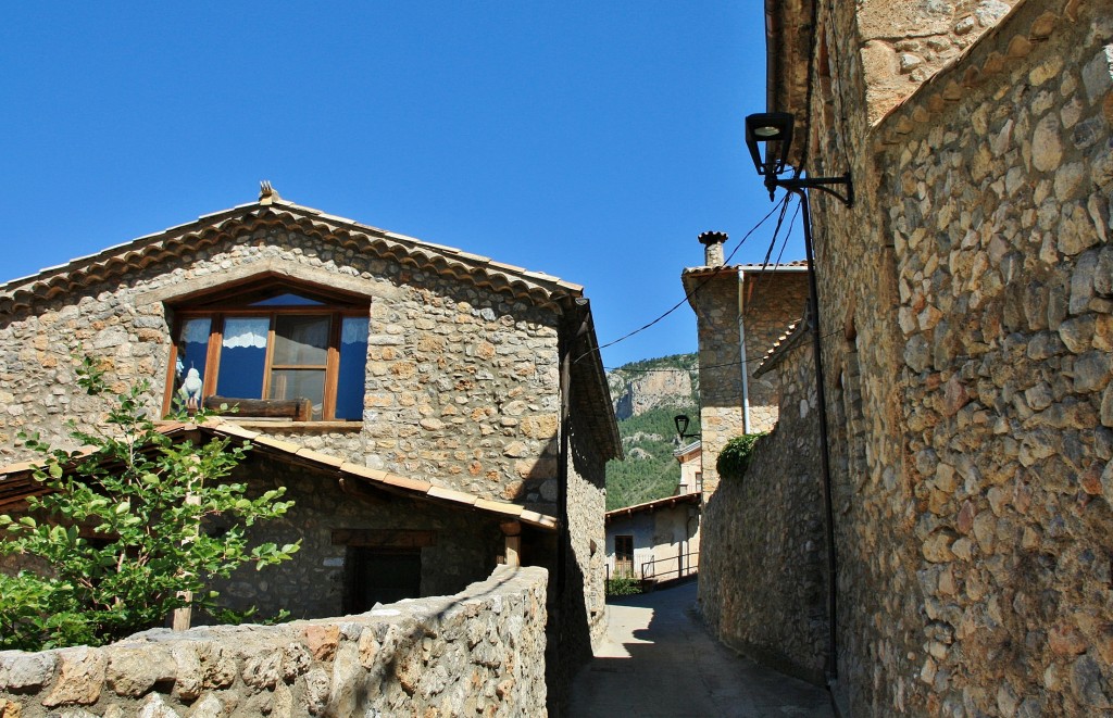 Foto: Vista del pueblo - Tuixent (Lleida), España
